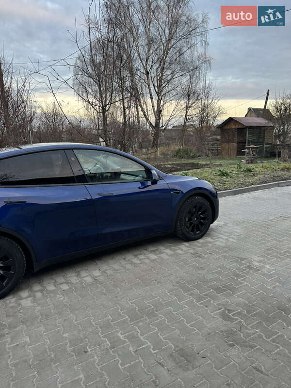 Позашляховик / Кросовер Tesla Model Y 2024 в Буську