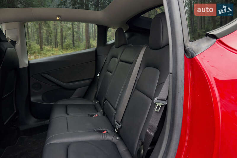 Внедорожник / Кроссовер Tesla Model Y 2020 в Одессе