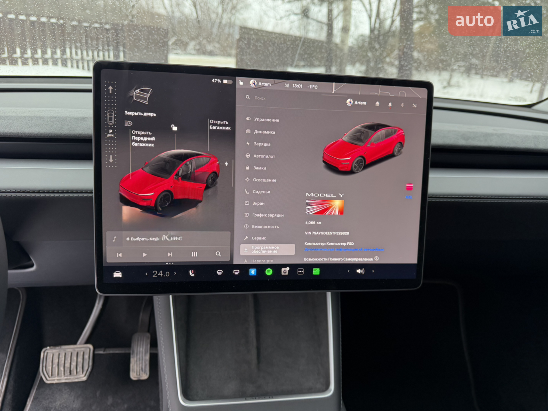 2025 Tesla Model Y - мініатюра 12