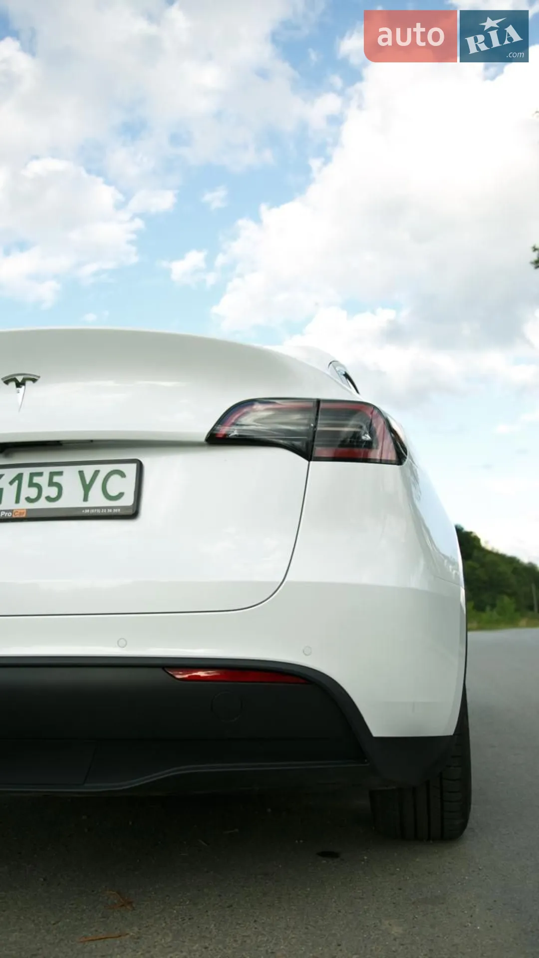 2020 Tesla Model Y - мініатюра 3