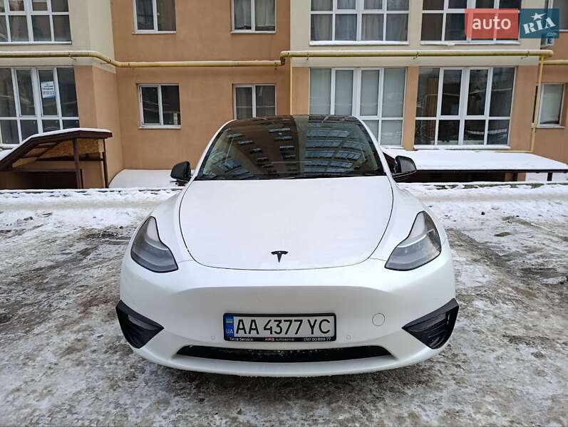 Внедорожник / Кроссовер Tesla Model Y 2022 в Киеве фото 2 Внедорожник / Кроссовер Tesla Model Y 2022 в Киеве