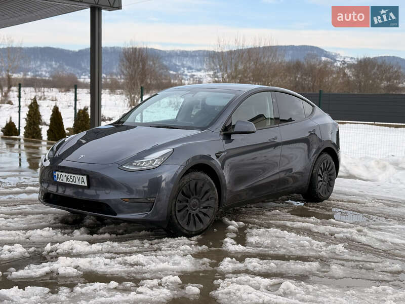 Tesla Model Y 2023 Tesla Model Y 2023