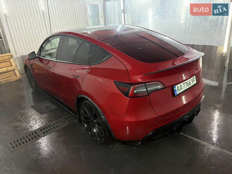 Внедорожник / Кроссовер Tesla Model Y 2022 в Киеве фото 6 Внедорожник / Кроссовер Tesla Model Y 2022 в Киеве