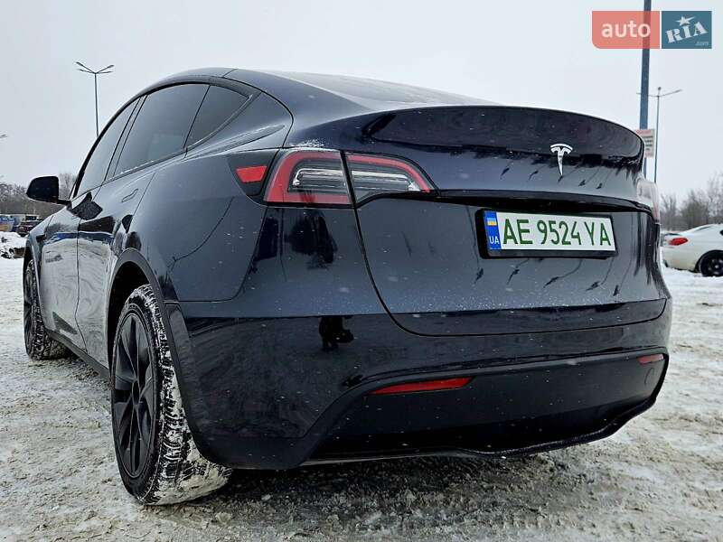 Позашляховик / Кросовер Tesla Model Y 2024 в Дніпрі