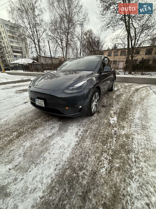 Tesla Model Y 2023 Tesla Model Y 2023