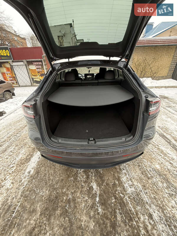 Позашляховик / Кросовер Tesla Model Y 2023 в Черкасах