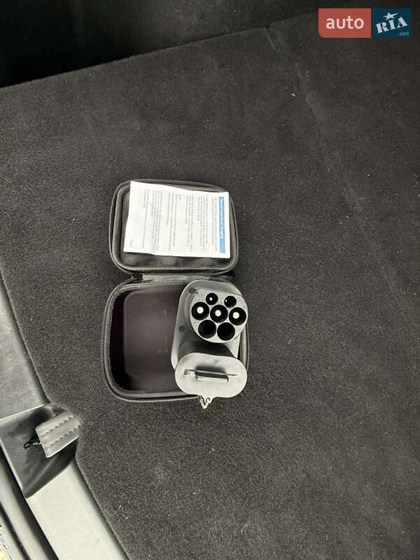 Позашляховик / Кросовер Tesla Model Y 2023 в Черкасах