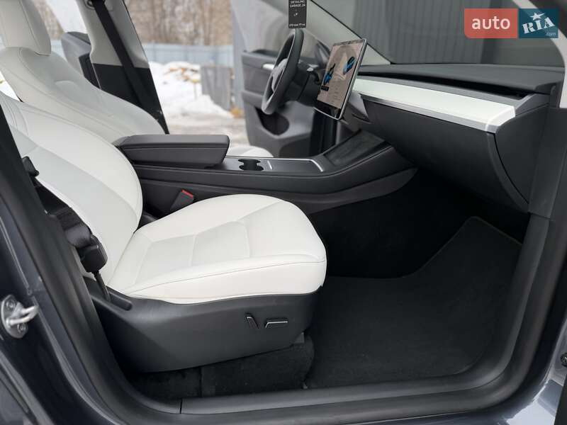 Позашляховик / Кросовер Tesla Model Y 2023 в Трускавці фото 63 Позашляховик / Кросовер Tesla Model Y 2023 в Трускавці
