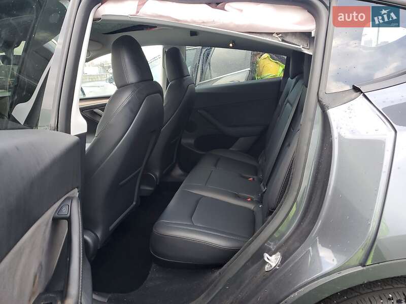 Позашляховик / Кросовер Tesla Model Y 2023 в Запоріжжі фото 8 Позашляховик / Кросовер Tesla Model Y 2023 в Запоріжжі