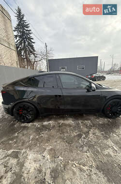 Внедорожник / Кроссовер Tesla Model Y 2022 в Днепре