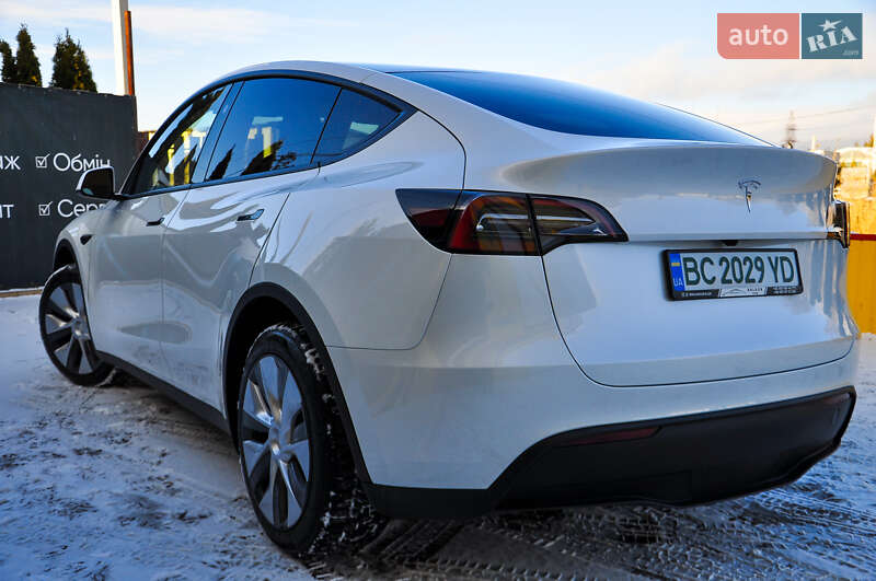 Позашляховик / Кросовер Tesla Model Y 2024 в Трускавці фото 22 Позашляховик / Кросовер Tesla Model Y 2024 в Трускавці