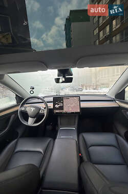 Внедорожник / Кроссовер Tesla Model Y 2023 в Киеве