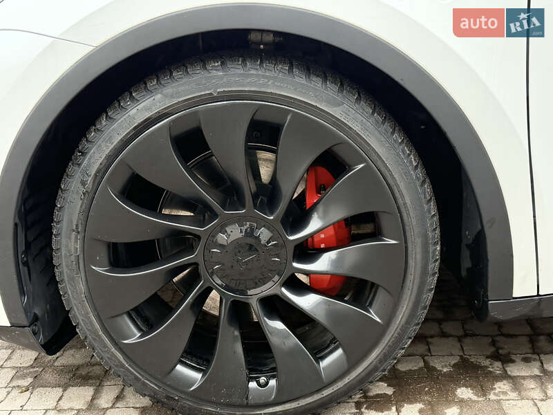 Внедорожник / Кроссовер Tesla Model Y 2022 в Виноградове фото 10 Внедорожник / Кроссовер Tesla Model Y 2022 в Виноградове