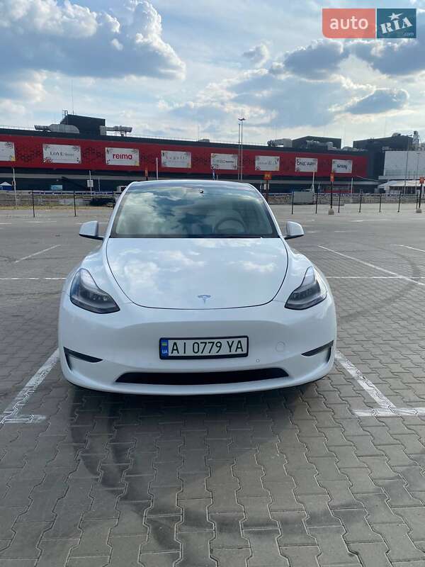 Внедорожник / Кроссовер Tesla Model Y 2021 в Тернополе