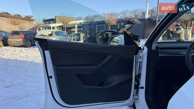 Позашляховик / Кросовер Tesla Model Y 2022 в Луцьку