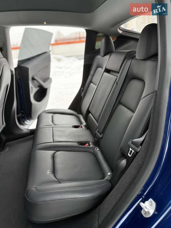 Позашляховик / Кросовер Tesla Model Y 2023 в Києві