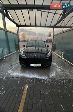 Позашляховик / Кросовер Tesla Model Y 2021 в Києві