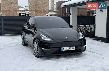 Позашляховик / Кросовер Tesla Model Y 2023 в Івано-Франківську