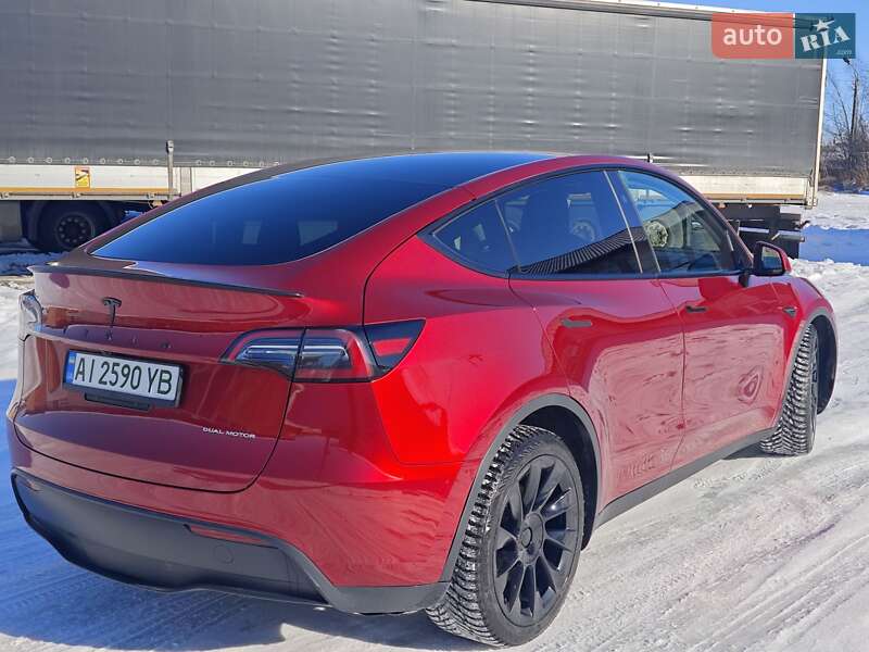 Внедорожник / Кроссовер Tesla Model Y 2024 в Киеве фото 6 Внедорожник / Кроссовер Tesla Model Y 2024 в Киеве