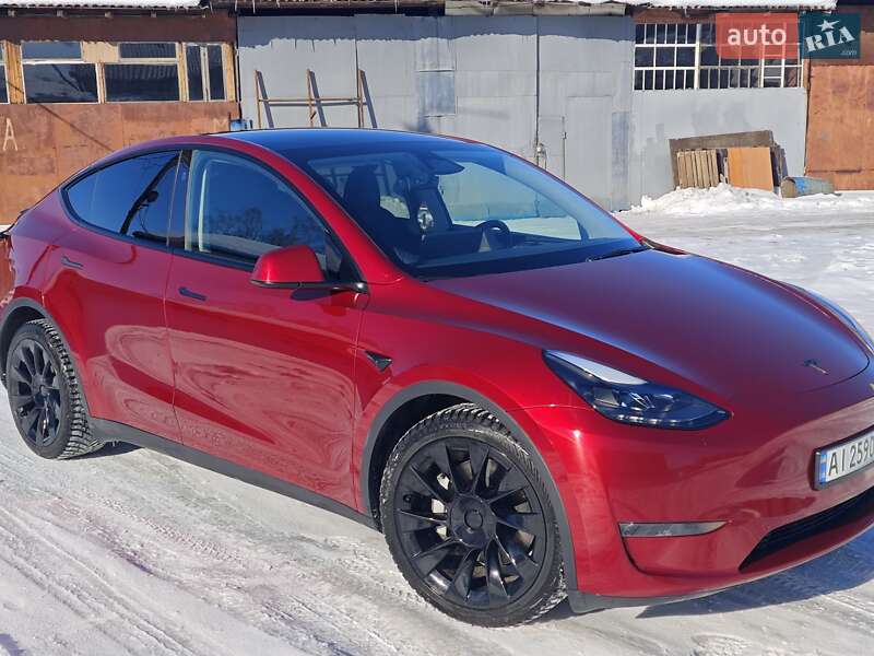 Внедорожник / Кроссовер Tesla Model Y 2024 в Киеве фото 14 Внедорожник / Кроссовер Tesla Model Y 2024 в Киеве