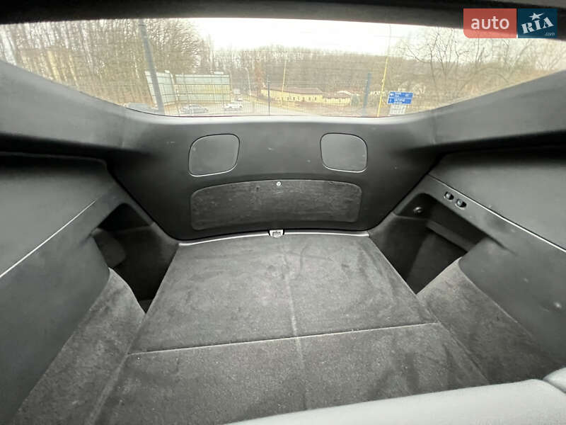 Позашляховик / Кросовер Tesla Model Y 2022 в Ужгороді фото 16 Позашляховик / Кросовер Tesla Model Y 2022 в Ужгороді