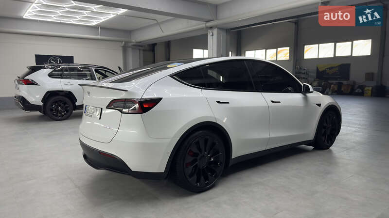 Позашляховик / Кросовер Tesla Model Y 2022 в Дніпрі