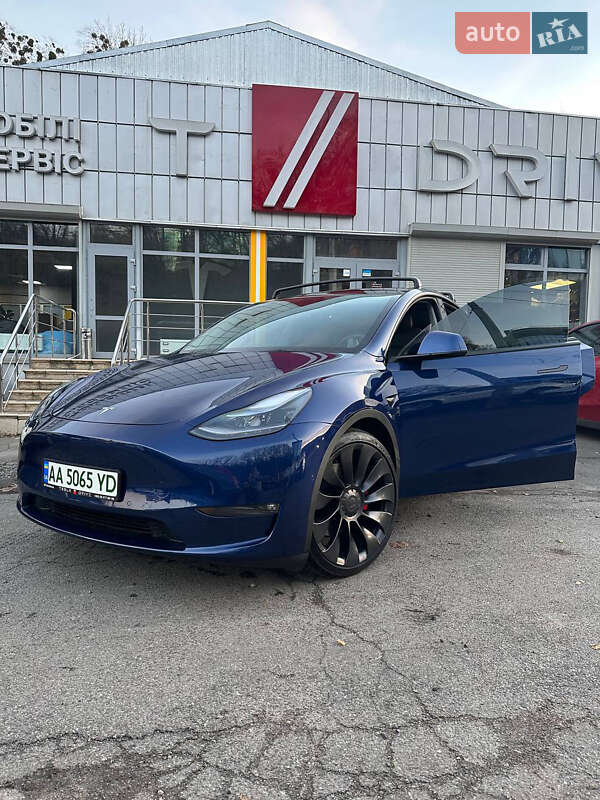 Tesla Model Y 2021 Tesla Model Y 2021