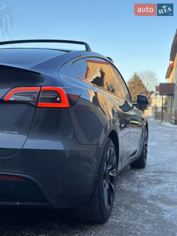 Позашляховик / Кросовер Tesla Model Y 2021 в Ковелі