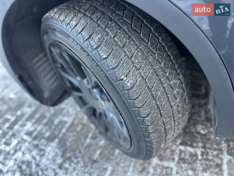 Позашляховик / Кросовер Tesla Model Y 2021 в Ковелі