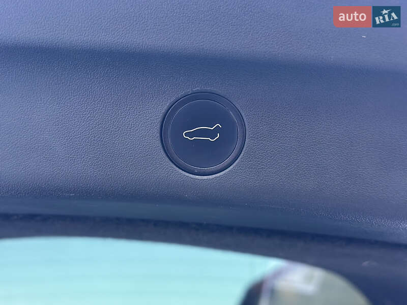 Позашляховик / Кросовер Tesla Model Y 2021 в Ковелі