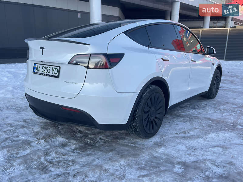 Внедорожник / Кроссовер Tesla Model Y 2023 в Киеве фото 6 Внедорожник / Кроссовер Tesla Model Y 2023 в Киеве