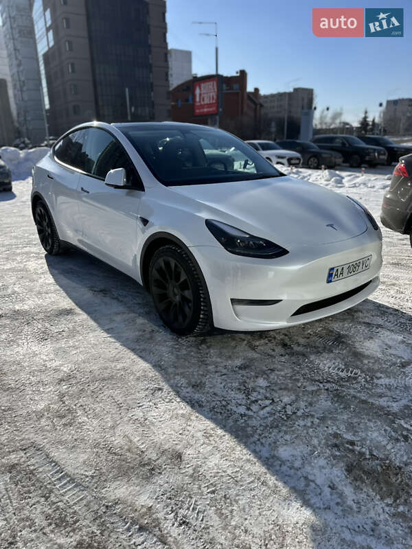 Внедорожник / Кроссовер Tesla Model Y 2023 в Киеве фото 4 Внедорожник / Кроссовер Tesla Model Y 2023 в Киеве