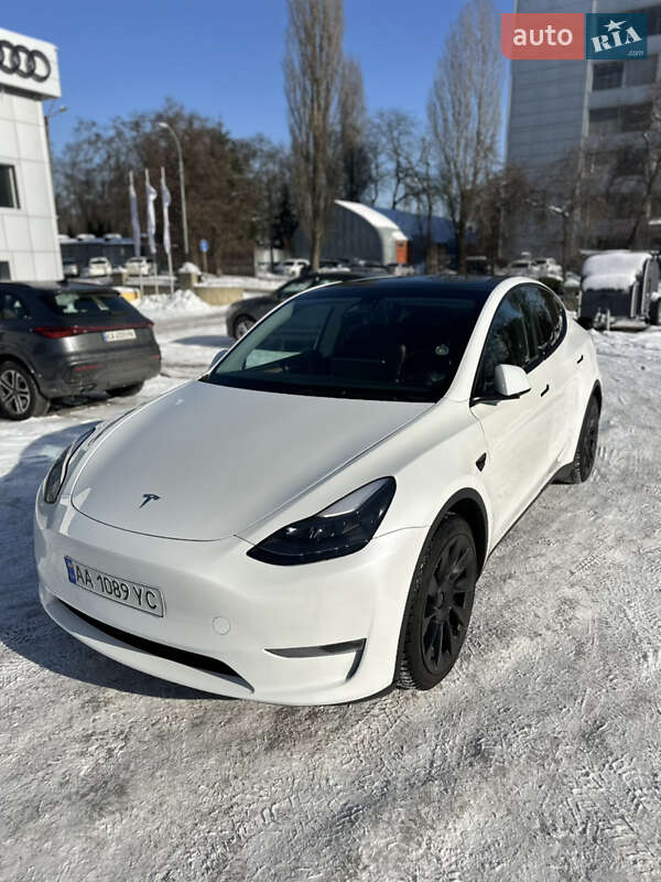 Внедорожник / Кроссовер Tesla Model Y 2023 в Киеве фото 12 Внедорожник / Кроссовер Tesla Model Y 2023 в Киеве