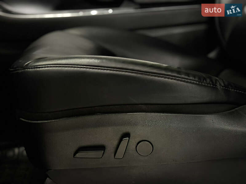 Внедорожник / Кроссовер Tesla Model Y 2020 в Николаеве фото 12 Внедорожник / Кроссовер Tesla Model Y 2020 в Николаеве