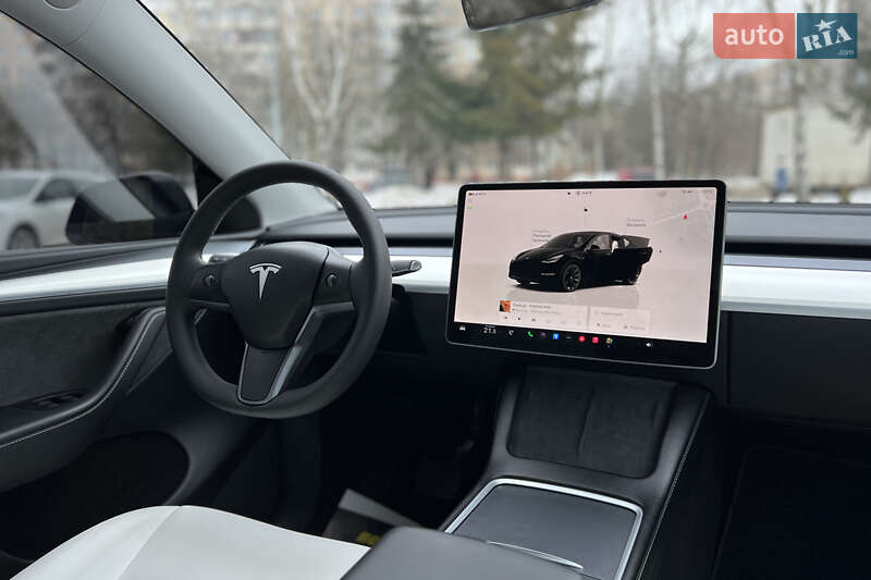 Позашляховик / Кросовер Tesla Model Y 2023 в Львові
