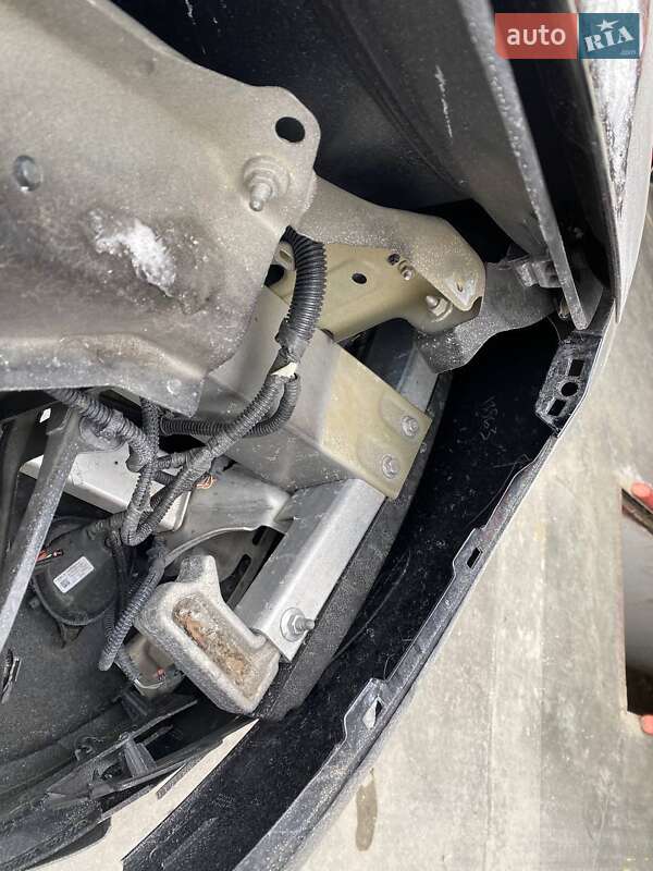 Позашляховик / Кросовер Tesla Model Y 2023 в Львові