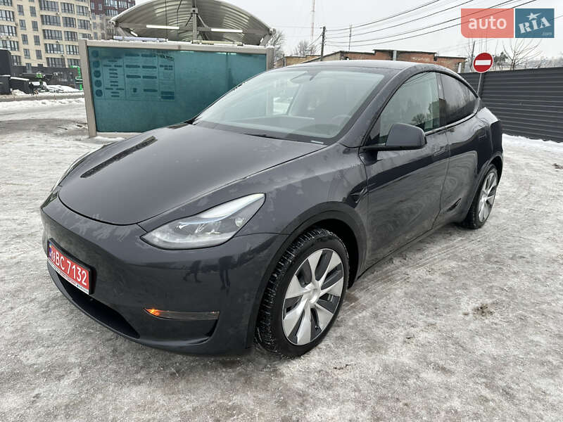Внедорожник / Кроссовер Tesla Model Y 2024 в Киеве фото 13 Внедорожник / Кроссовер Tesla Model Y 2024 в Киеве