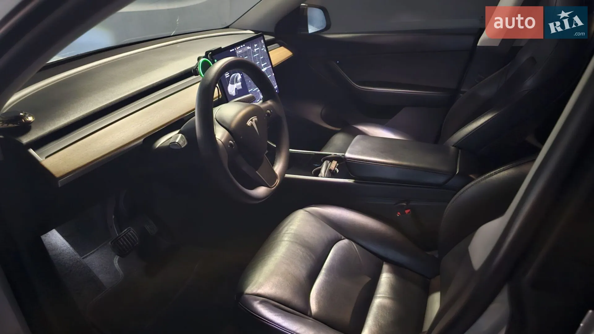 2020 Tesla Model Y - мініатюра 9