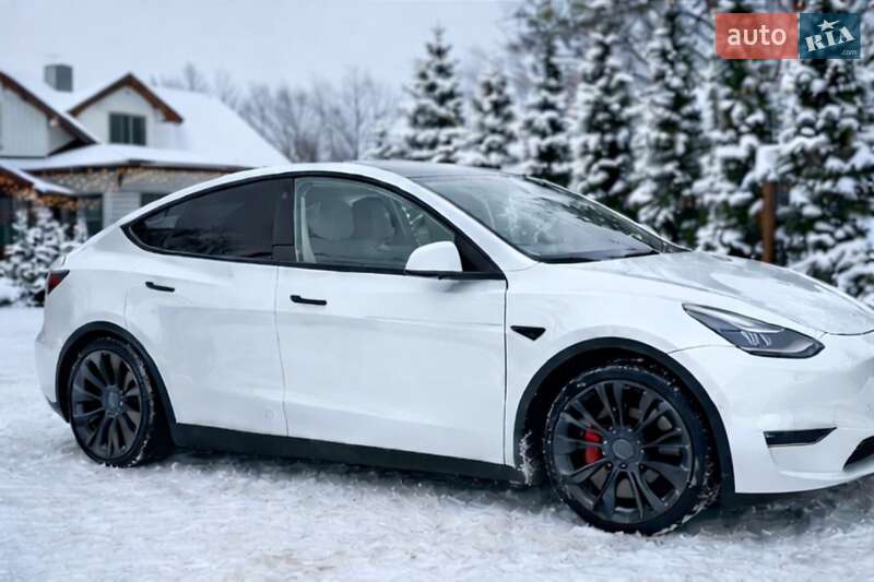 Tesla Model Y 2022 Tesla Model Y 2022