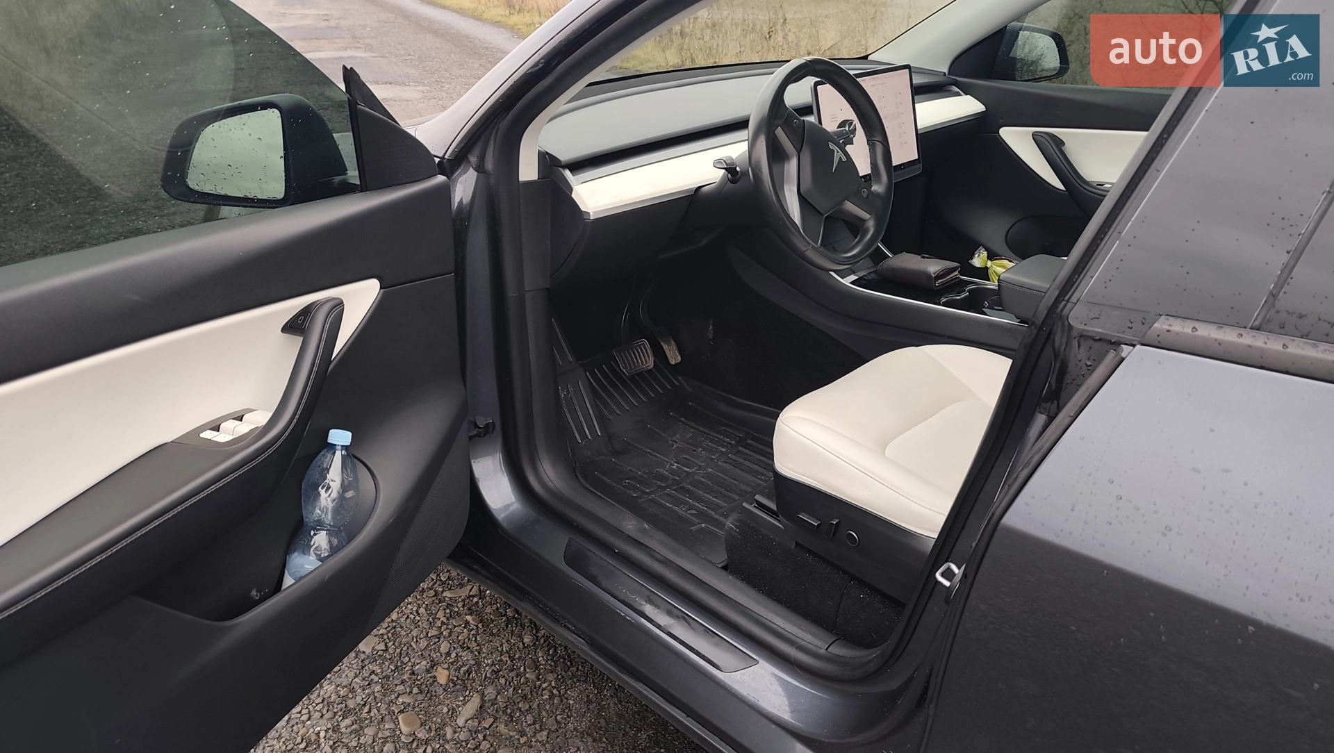 2020 Tesla Model Y - мініатюра 4