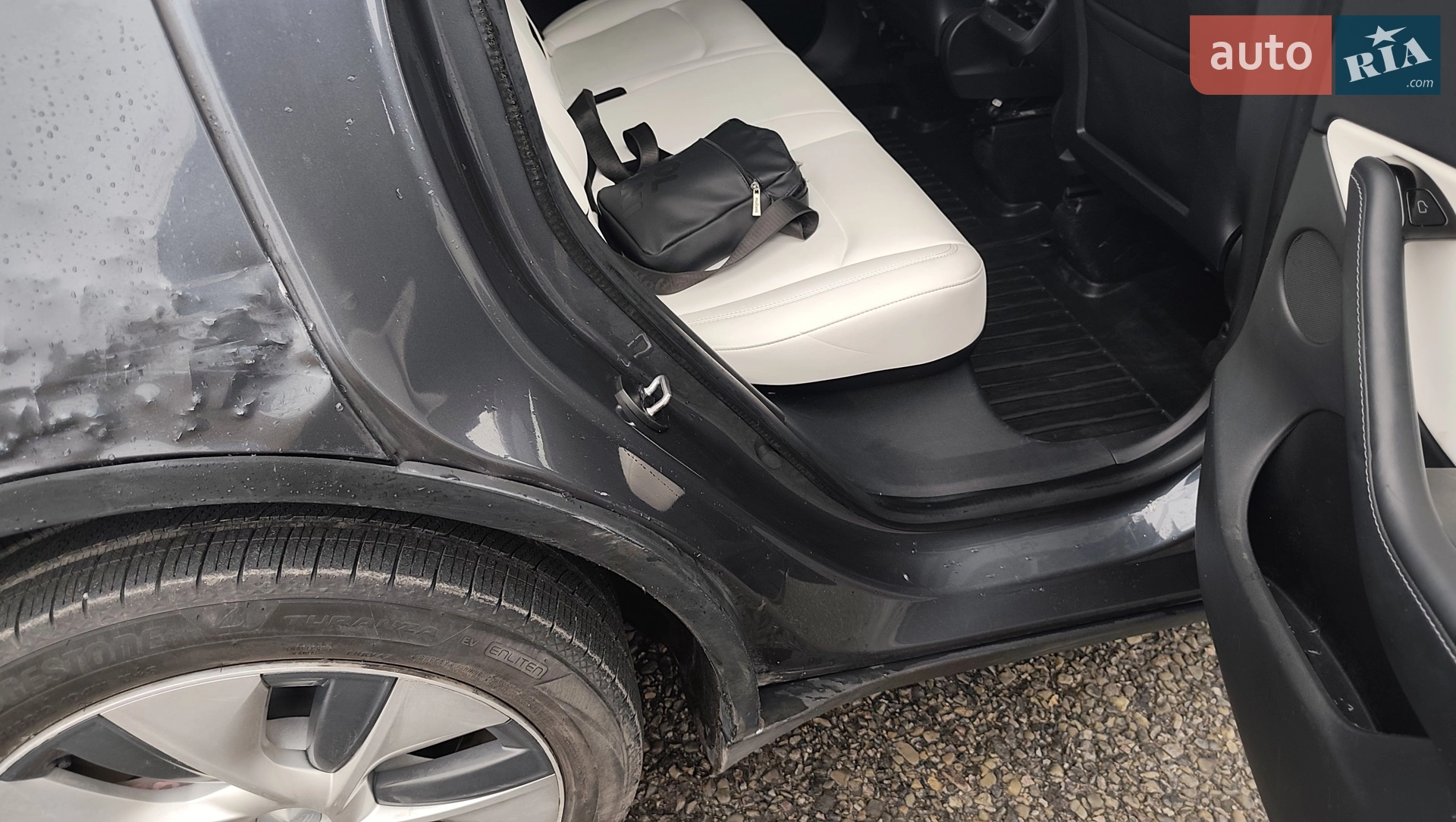 2020 Tesla Model Y - мініатюра 9
