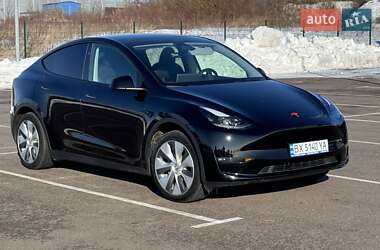 Позашляховик / Кросовер Tesla Model Y 2023 в Рівному