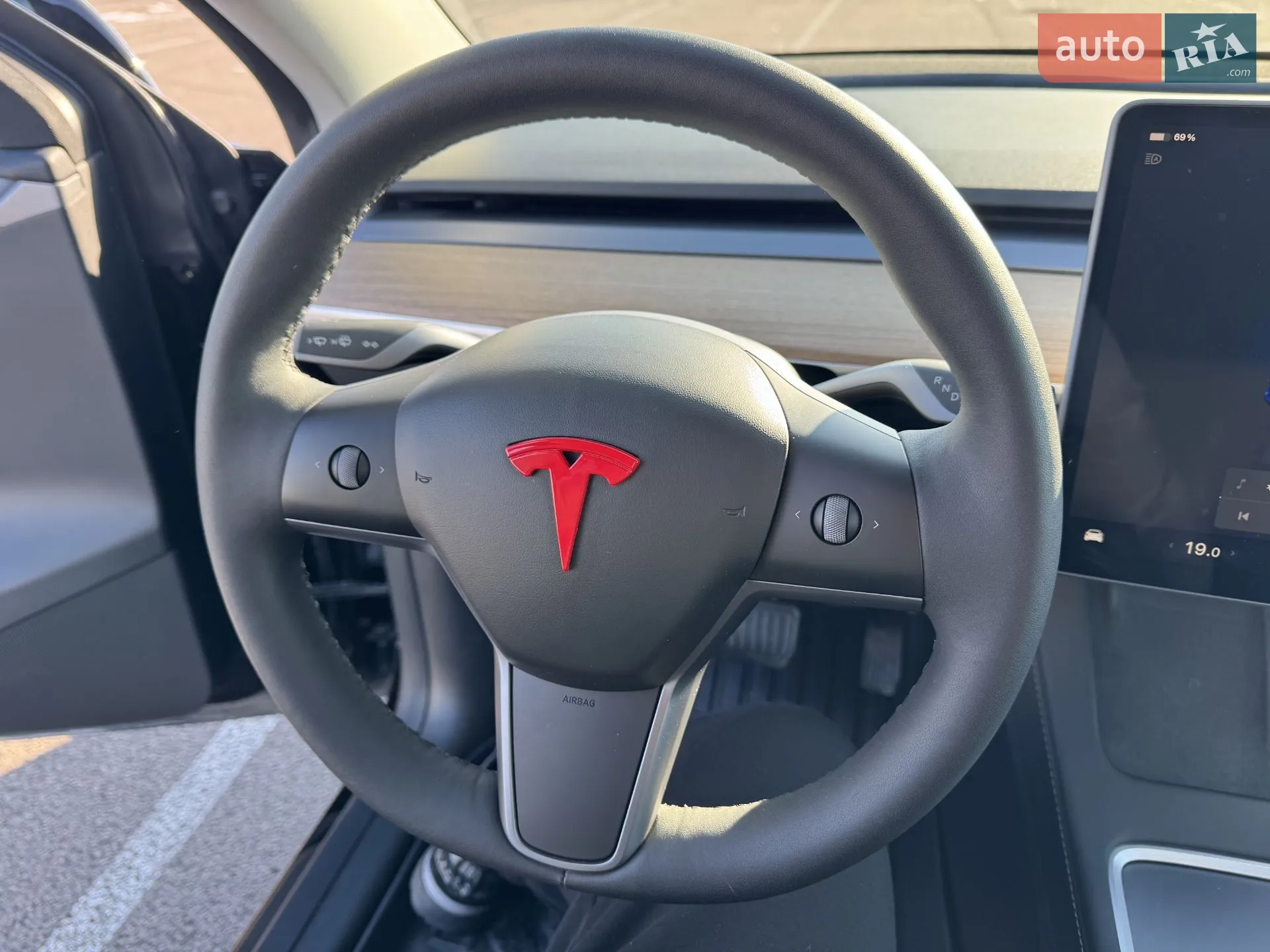 2023 Tesla Model Y - мініатюра 12