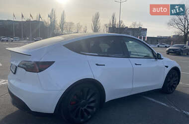 Внедорожник / Кроссовер Tesla Model Y 2023 в Днепре
