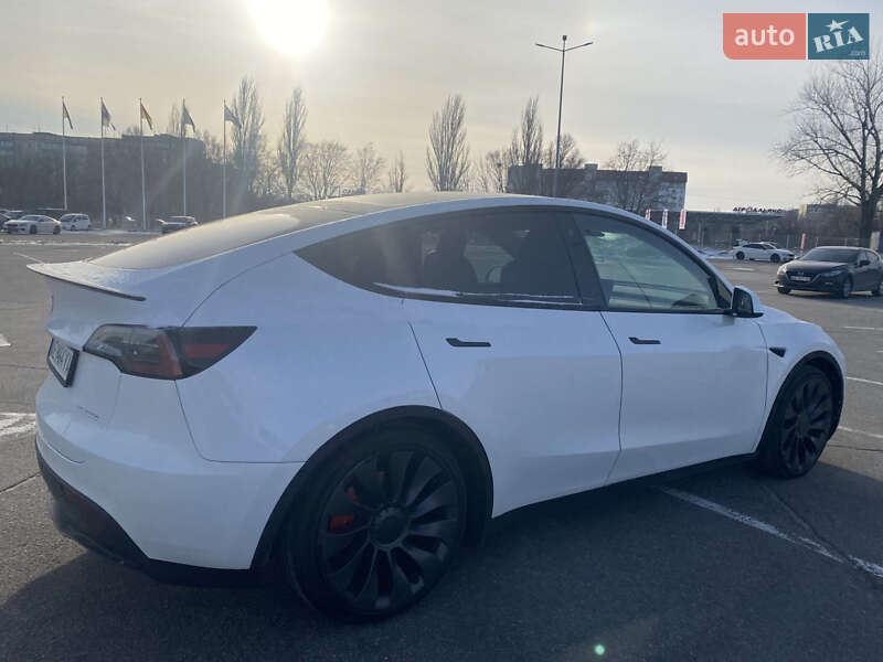 Внедорожник / Кроссовер Tesla Model Y 2023 в Днепре