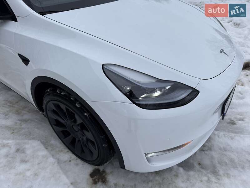 Внедорожник / Кроссовер Tesla Model Y 2020 в Львове