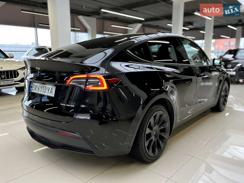 Позашляховик / Кросовер Tesla Model Y 2022 в Хмельницькому