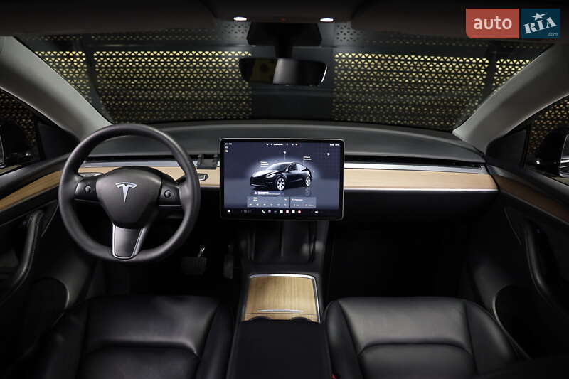Позашляховик / Кросовер Tesla Model Y 2022 в Луцьку