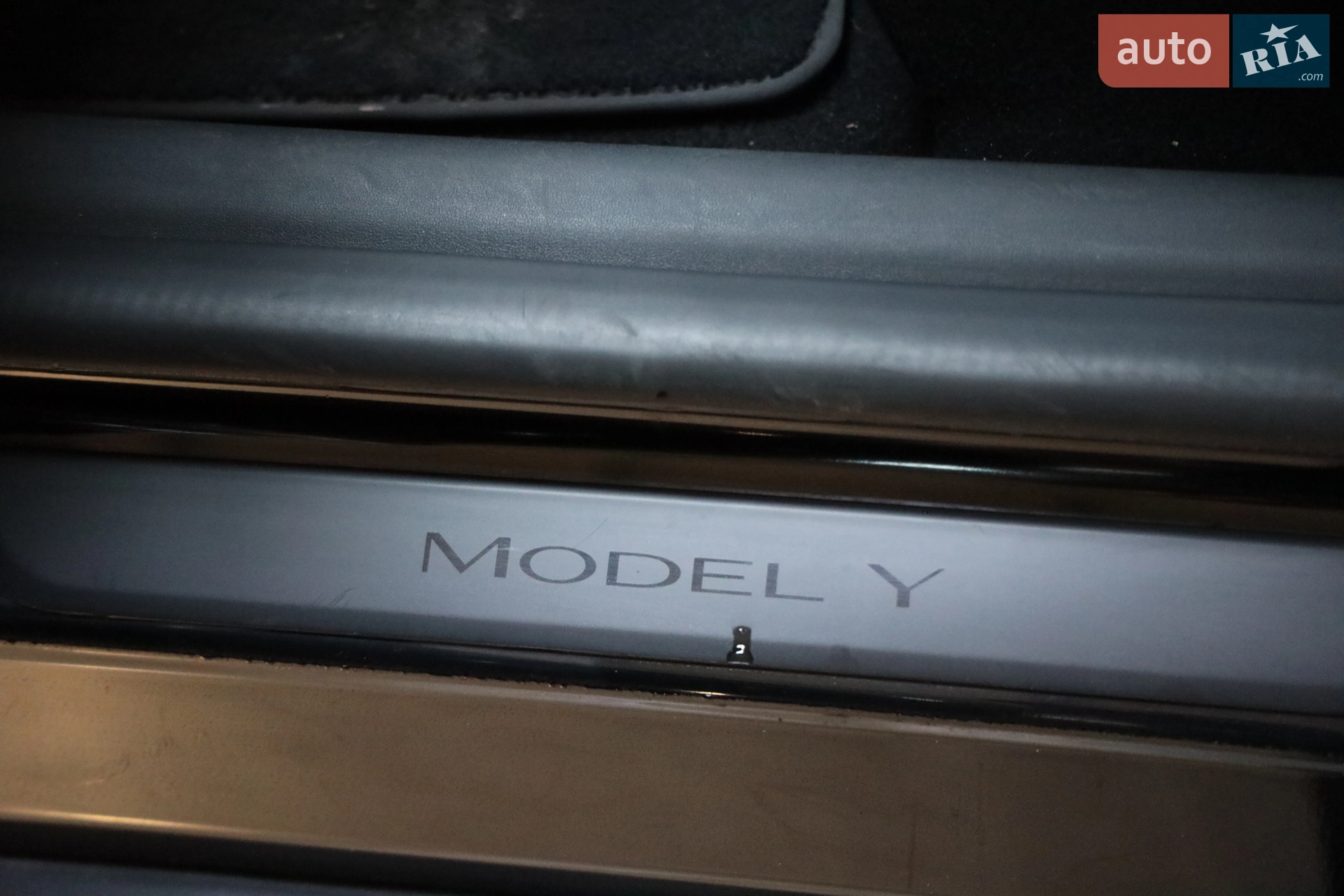 2022 Tesla Model Y - мініатюра 23