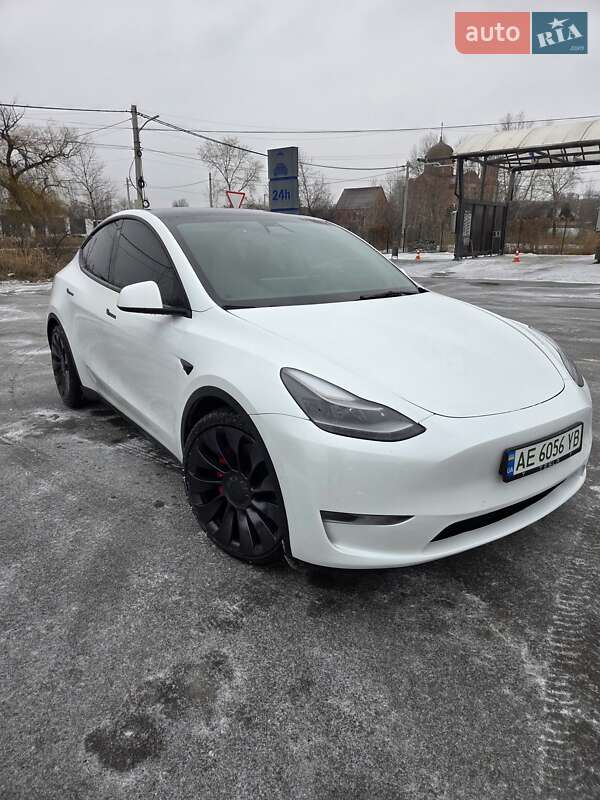 Внедорожник / Кроссовер Tesla Model Y 2021 в Днепре фото 4 Внедорожник / Кроссовер Tesla Model Y 2021 в Днепре
